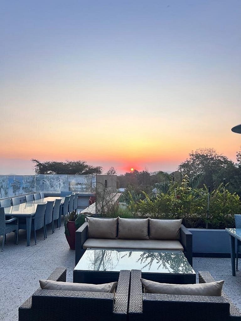 Summit Safari Lodge